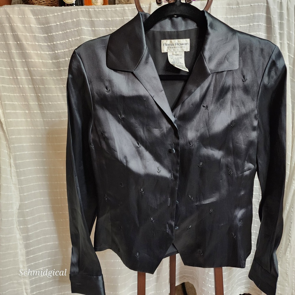 Rena Rowan Essentials Black Silk Satin Embroidered Blouse Blazer Top Womens 6